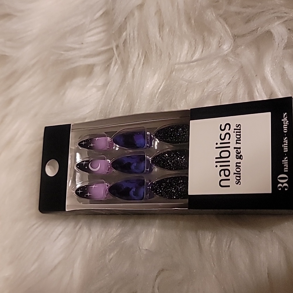New Nailbliss 30 Salon Gel Nails w/ gel glue mini file and manicure stick